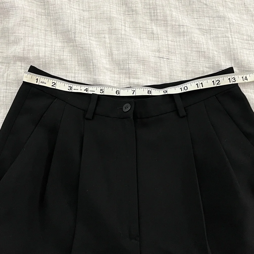 Vintage DKNY black wool pleated trousers - Picture 7 of 11